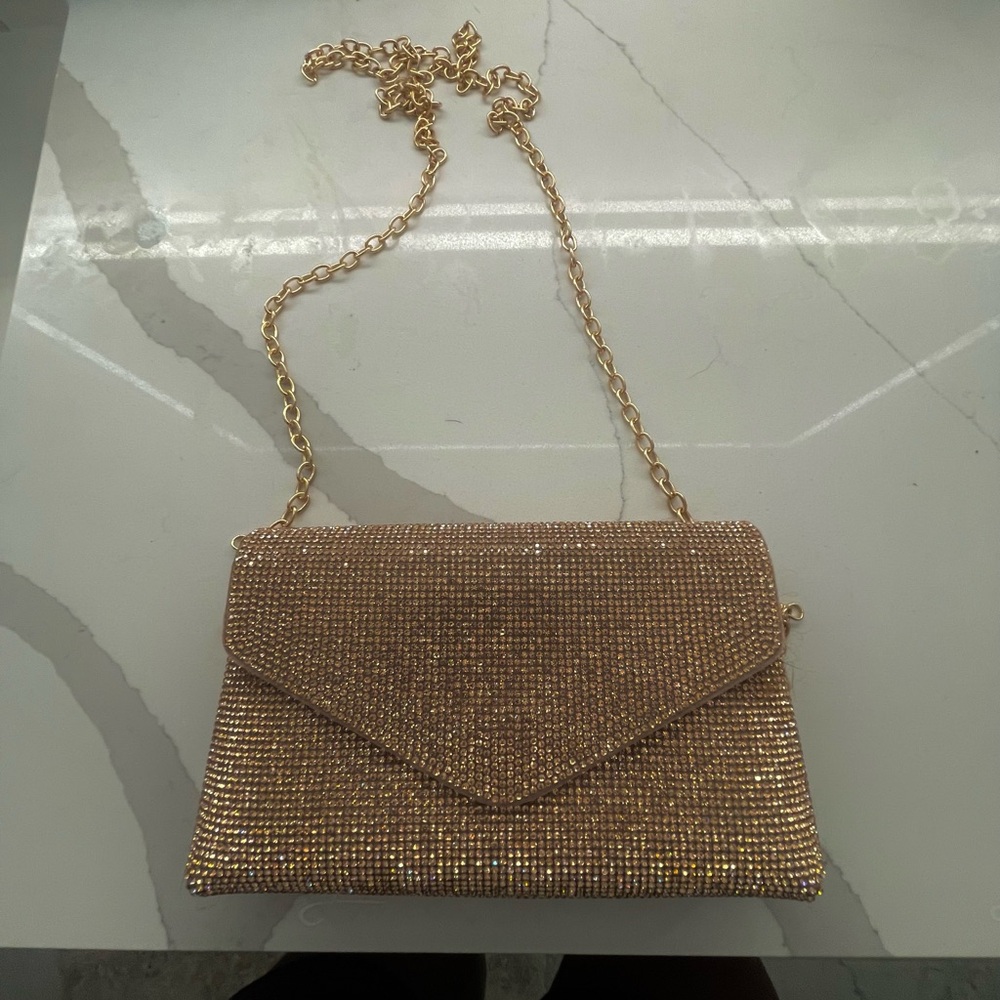 Elegant Gold Chain Clutch